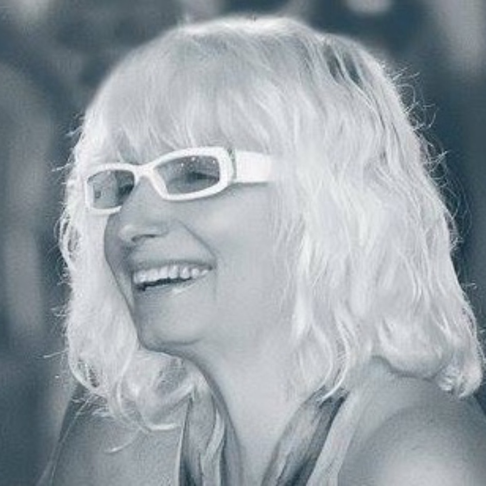 Meet your Posher, Ludmila